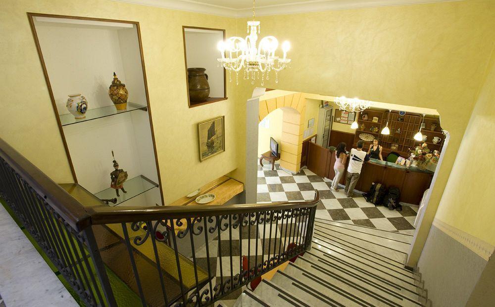 Hotel Columbia Палермо Екстер'єр фото